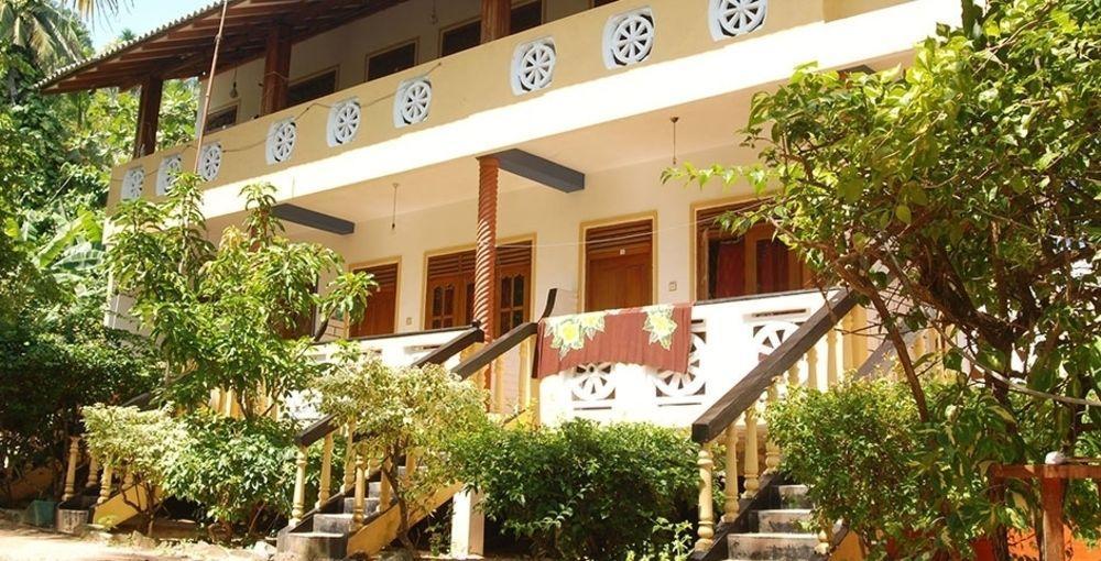 Dinu'S Resort Talaramba Exterior foto